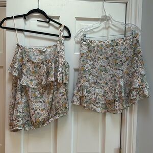 New one sleeve off shoulder w/matching zip up skirt-smoke free home